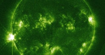 Widok Słońca na chwilę po fazie maksymalnej rozbłyski klasy M 9.0 / Credits - NASA, SDO
