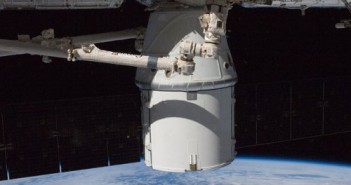 Dragon zacumowany do ISS - 10.10.2012 / Credits - NASA