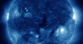Pięć minut po fazie maksymalnego rozbłysku klasy M1.6 / Credits - NASA, SDO