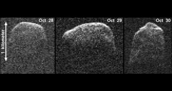Radarowe obrazy 2007 PA8 / Credits - NASA/JPL-Caltech/Gemini