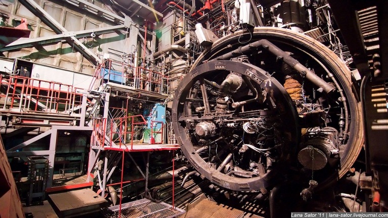 Największa rosyjska wytwórnia silników rakietowych NPO Energomasz w Moskwie / Autor: Lana Sator, lana-sator.livejournal.com