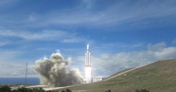 Wizualizacja startu Falcon Heavy / Credits: SpaceX