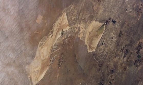 Baza Edwards z pokładu promu Columbia. Zdjęcie z FD6 / Credits - NASA