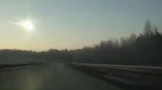 Klatka z nagrania ukazującego spadek meteoru - 15 lutego 2013