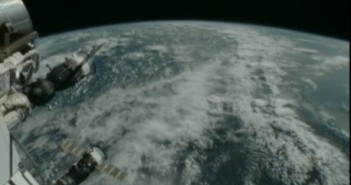 I już po cumowaniu - Progress M-18M na ISS / Credits - NASAS TV