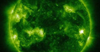 Dziewięć minut po fazie maksymalnej rozbłysku klasy M1.2 - 05.03.2013 / Credits - NASA, SDO
