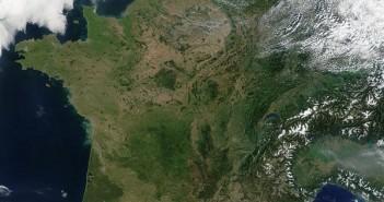Francja z orbity, obserwowana z satelity Terra / Credits - Jacques Descloitres, MODIS Rapid Response Team, NASA/GSFC