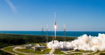 Start rakiety Atlas 5 z satelitą GPS 2F-4 / Credits: Pat Corkery, United Launch Alliance
