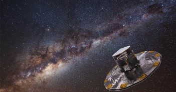 Gaia obserwująca Drogę Mleczną - wizualizacja / Credits: ESA, ATG medialab, ESO (S. Brunier)