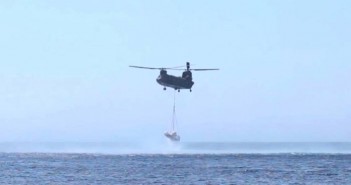 Pojazd IXV pod helikopterem / Credits: ESA