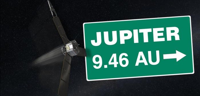 Sonda Juno w drodze do Jowisza / Credits: NASA/JPL-Caltech