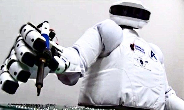 SAR-400 podczas testów / Credits - Roskosmos, NPO AT SAR-400 podczas testów / Credits - Roskosmos, NPO AT