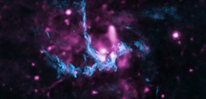 Wynik wspólnych obserwacji dżetu Sgr A* z Chandry i VLA / Credits: X-ray: NASA/CXC/UCLA/Z. Li et al; Radio: NRAO/VLA