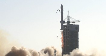 Start CZ-2D z 25 listopada / Credits - Xinhua