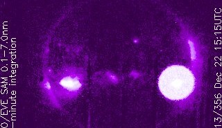 Faza maksymalna najsilniejszego rozbłysku z 22 grudnia / Credits - NASA, SDO