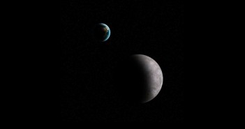 Przestrzeń pomiędzy Ziemią a Księżycem często naruszają małe planetoidy / Credits - K. Kanawka, kosmonauta.net