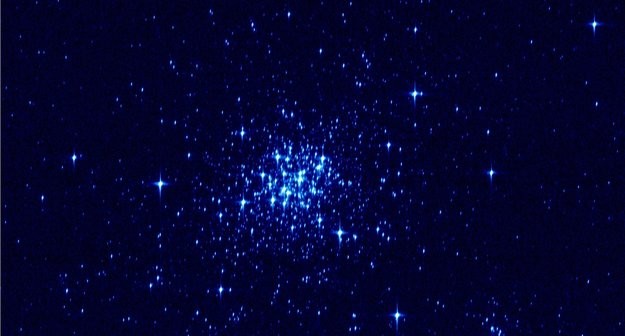 Obraz kalibracyjny gromady NGC1818 / Credits: ESA, DPAC, Airbus DS