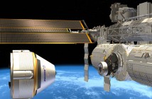 Wizja artystyczna kapsuły Boeing CST-100 podchodzącej do dokowania do stacji kosmicznej / Credits: Boeing