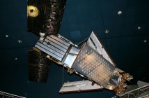 Pierwszy prototyp satelitów serii Iridium zbudowany przez Motorolę i podarowany muzeum Smitsoniana Institute w 1998 roku / Credits: Iridium