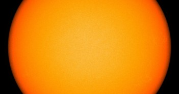 Pierwszy od 14 sierpnia 2011 dzień bez plam słonecznych / Credits - NASA, SDO