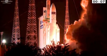 Start Ariane 5 z ATV-5 na pokładzie / Credits - ESA, Arianespace
