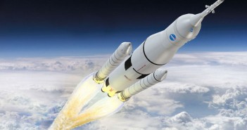 Rakieta SLS - jeden z obecnie najdroższych projektów NASA / Credits - NASA