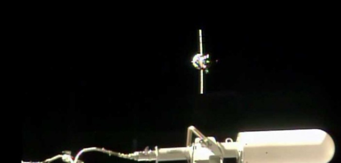 Progress M-24M zbliżający się do ISS, 24 lipca 2014 / Credit: NASA TV