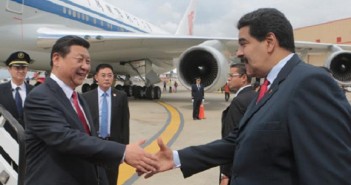 Prezydent Chin Xi Jinping witany przez prezydenta Wenezueli Nicolasa Maduro / Credit: Cuba Debate