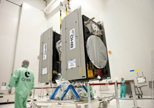 Montaż satelitów Galileo FOC-1 i 2 na wyrzutniku / Credit: ESA\Arianespace
