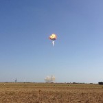 Eksplozja rakiety F9R-Dev1 trakcie testów w ośrodku McGregor, 22 sierpnia 2014 / Credit: EthansMommy17