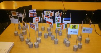 Flagi regionów i przedstawicieli konkursu ESNC 2014 / Credits - Krzysztof Kanawka