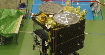 Sonda Hayabusa 2 / Credits - Koumei Shibata