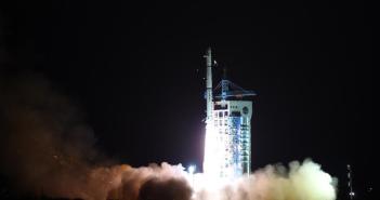 Start rakiety Chang Zheng 4C z satelitami Yagon-25A, B i C z kosmodromu Jiuquan