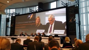 Przemowa otwierająca konferencję EU Space Policy 2015 w wykonaniu Jerzego Buzka