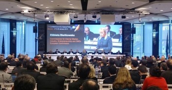 Przemowa zamykająca konferencję EU Space Policy 2015 w wykonaniu Elżbiety Bieńkowskiej