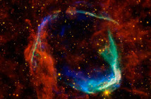 Kompozytowy obraz RCW 86. Kolor czerwony i żółty odpowiada obserwacjom w podczerwieni z teleskopów Spitzer i WISE, zaś kolory niebieskie i zielone to obserwacje rentgenowskie z obserwatoriów Chandra i XMM / Credits - NASA, ESA, Caltech