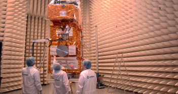 Sentinel-2A w trakcie testów kompatybilności elektromagnetycznej w Friedrichshafen