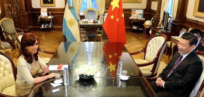 Prezydent Chin Xi Jinping podczas pierwszej wizyty w Argentynie, goszczony przez prezydent Argentyny Cristinę Fernández w pałacu prezydenckim, 18 lipca 2014