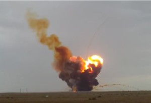 Eksplozja po upadku rakiety Proton-M (lipiec 2013) / Credits - Tsenki