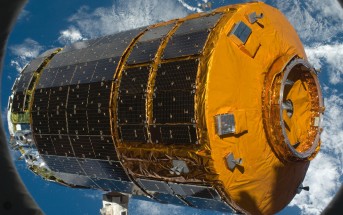HTV przechwycony przez ISS / Credit: NASA