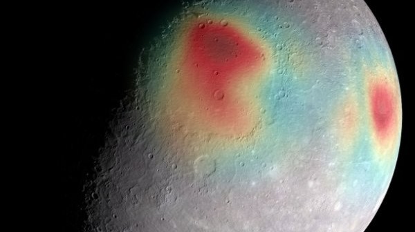 Zdjęcie: Obszary o gęstszej materii podpowierzchniowej na Merkurym. Źródło: NASA, GSFC's SVS, JHU's APL, Carnegie Inst. Washington