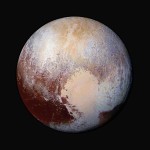 Obrobione zdjęcie Plutona we wzmocnionych kolorach, ukazujące mnogość odmiennych obszarów o różnym wieku / Credits - NASA/JHUAPL/SWRI