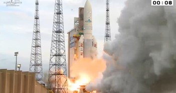 Start Ariane 5 - 20 sierpnia 2015 / Credits - Arianespace, videocorner