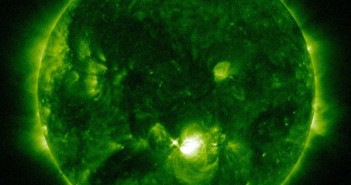 Na 4 minuty przed fazą maksymalną rozbłysku klasy M5.6 z 24 sierpnia / Credits - NASA, SDO