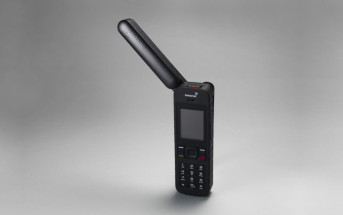 Telefon satelitarny IsatPhone 2 firmy Inmarsat / Credit: Inmarsat