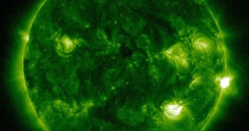 Jeden z rozbłysków klasy M z 29 września / Credits - NASA, SDO