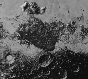Obszar o wielkości 350 km, pokazujący dużą różnorodność obszarów na Plutonie / Credits - NASA/Johns Hopkins University Applied Physics Laboratory/Southwest Research Institute