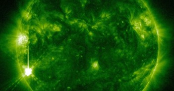 Cztery minuty po fazie maksymalnej rozbłysku klasy M4.7 z 23 grudnia / Credits - NASA, SDO