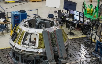 Skorupa przedziału załogowego statku Orion w trakcie prac w listopadzie zeszłego roku / Źródło: NASA