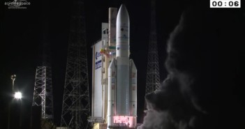 Start Ariane 5 z Eutelsat 65 West A / Credits - Arianespace